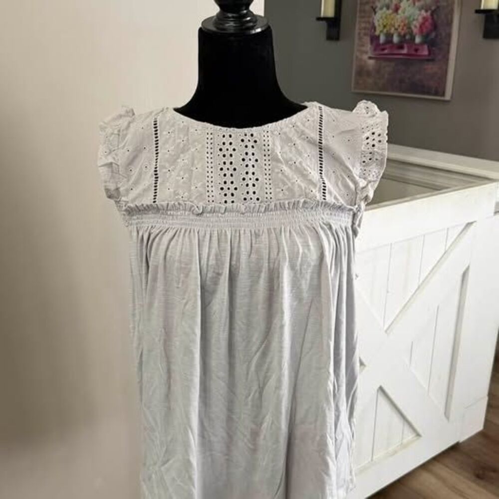 Maurices Eyelet Lace Ruffle Sleeve Top Size XL